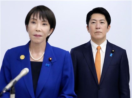 日本高官涉醜聞引在野黨反彈 日相高市無意換人