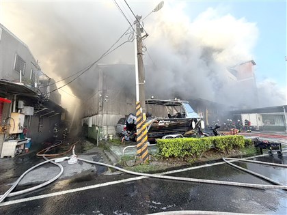 新北樹林工廠火警濃煙 柑園國小全校疏散下午停課