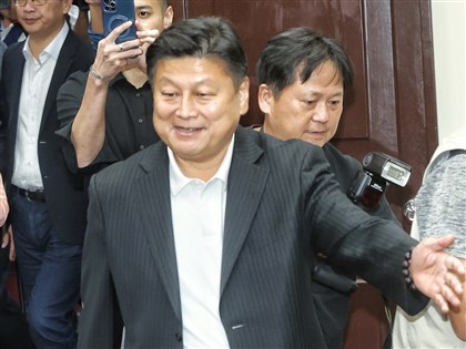 國民黨團表決取消總召2年條款 傅崐萁:尊重黨內民主