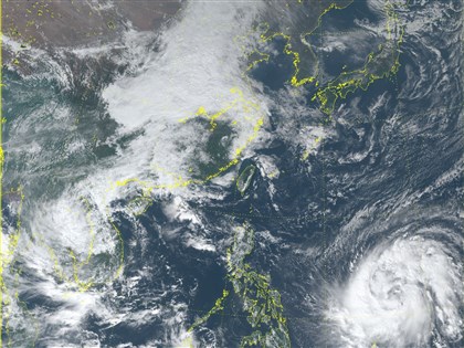 颱風鳳凰最快下午轉中颱　氣象署估10日發布海警、11日陸警