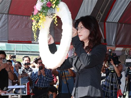 國民黨主席鄭麗文赴秋祭　陸委會：譴責追思共諜