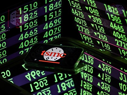 台積電翻黑跌10元　台股跌84.56點失守28000點