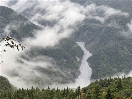 馬太鞍溪堰塞湖又形成新堰塞湖　維持紅色警戒