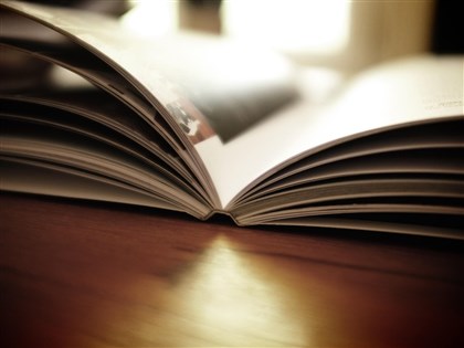 香港官校准許學生以簡體字考試 有本地家長不滿