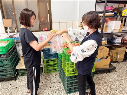 早安世界》文雅畜牧場偷賣芬普尼蛋3240台斤流入市面 食藥署要地方究責