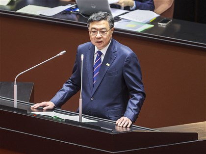 卓榮泰:若接受藍白財劃法修正 總預算將舉債5600億