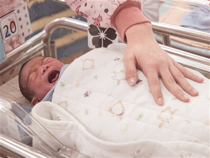 首胎年齡平均31.65歲　逾3成新生兒來自35歲以上高齡產婦