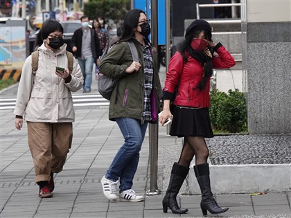 吳德榮:下週東北季風南下 南海有熱帶擾動發展