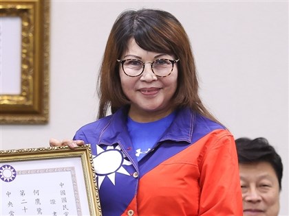 國民黨：中常會接受何鷹鷺申訴　停職處分尚未生效