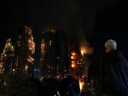 香港宏福苑5級大火延燒　至少36死279失蹤