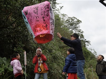 平溪線3站鐵道放天燈　開放時間及範圍一次看