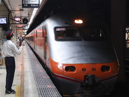 台鐵個人每日訂票上限提高至9張　擬115年1月實施