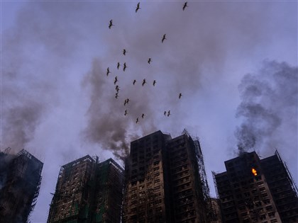 香港徹查宏福苑大火連署　一名發起人遭港警國安處拘捕