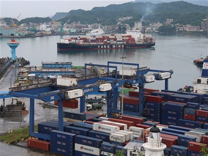 經部：對等關稅暫行稅率20%　對台衝擊已減緩近5成