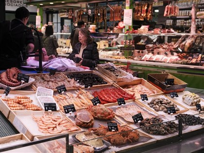 西班牙耶誕食品價格飆漲 消費者省錢作戰提前採購