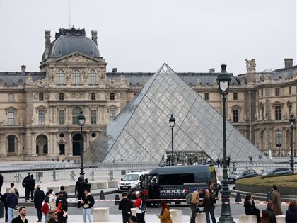 羅浮宮珠寶仍未尋獲　調查揭差30秒就可能人贓俱獲