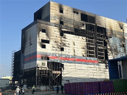 全聯倉儲大火釀9死 3公司14人遭起訴