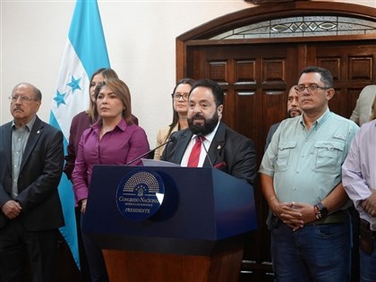 宏都拉斯國會不認大選結果 軍方將確保權力交接