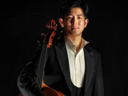 陳南呈返台任長榮樂團大提琴首席　開啟音樂新生涯