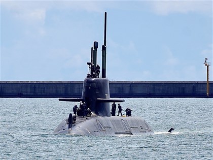 台船:海鯤艦測試過程解決問題 強化調校改善缺失