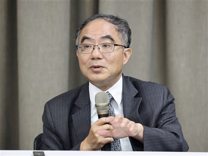 台大校長陳文章成功續任 獲逾7成同意票