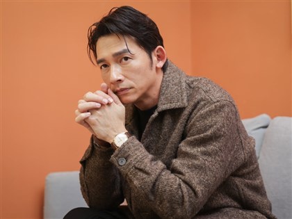 温昇豪看「AV帝王」學情慾戲 被傳統禁錮演不出來【專訪】