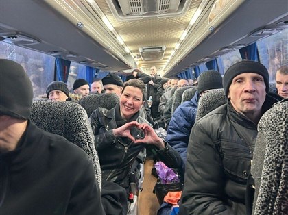 白俄羅斯釋123囚重點人物一覽 不只諾貝爾和平獎得主