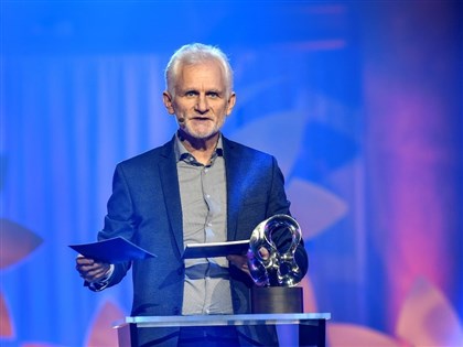 畢亞利亞茨基:幸有諾貝爾獎 在獄中才不會被打太慘