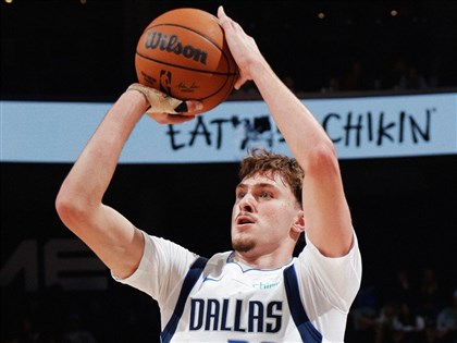 NBA狀元佛萊格轟42分破詹皇紀錄 成最年輕40分先生