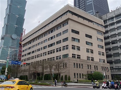 涉協助鍾文智偽造簽名 李姓派出所副所長遭聲押