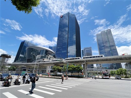 央行列台灣經濟6大不確定性　示警AI供應鏈下行風險