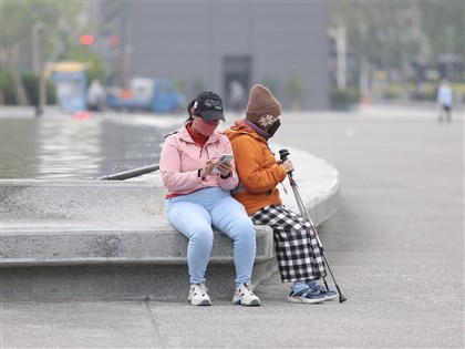 24日起冷空氣南下北台灣探13度　高山連3天有機會飄雪