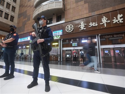 捷運系統收炸彈預告　台鐵：共構車站全面加強戒備