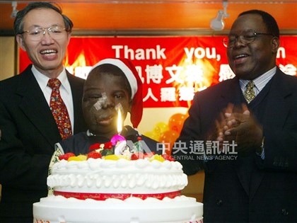 開箱老照片》非洲阿福來台　改頭換面重獲新生