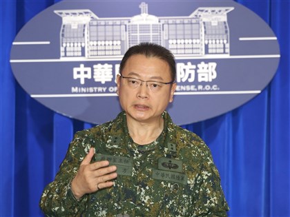 國防部：共軍射兩波次27枚多管火箭　落彈24浬線周邊