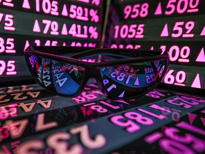 台股封關收28963.6點創新紀錄　全年漲5928.5點