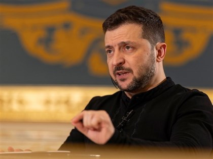 澤倫斯基新年談話：拒簽軟弱和平協議以免延長戰爭[影]