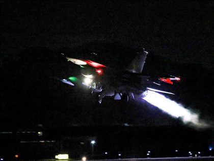 早安世界》F-16V花蓮外海失事　總統指示全力搜救飛官