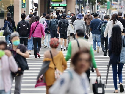 北市：113年男女總薪資中位數六都最高　分別為79.9及68.7萬