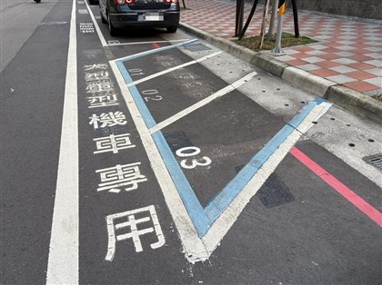 新北大型重機難停車　7月前擬逐區開放停路邊機車格