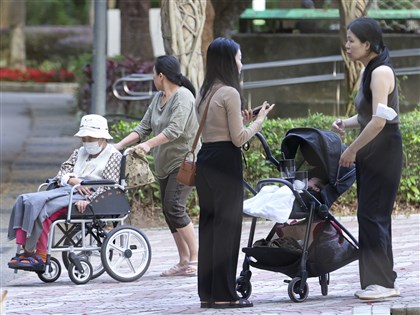 台灣邁入超高齡社會　石崇良揭四大策略因應