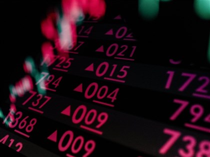 台股本週大漲939點　上市公司總市值直逼百兆元