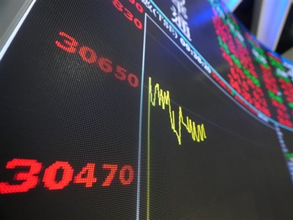 台積電平歷史最高價　台股早盤勁揚近400點達30681點創新高