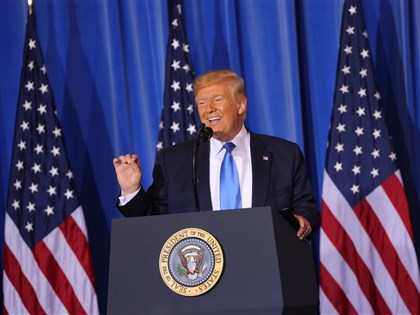 早安世界》伊朗全國示威遭血腥鎮壓　傳川普評估軍事介入方案