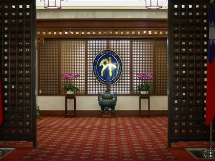 伊朗鎮壓抗議　外交部：旅遊警示亮紅燈、5僑民平安