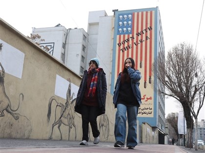 美公民在伊朗面臨高風險恐被捕 使館:現在就離境