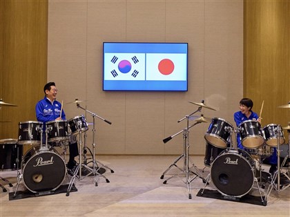 日韓領袖共演引熱議　李在明贈高市爵士鼓原因曝光