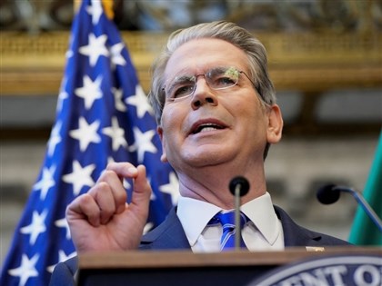 伊朗領導層疑匯出巨資　美財長貝森特矢言追查金流