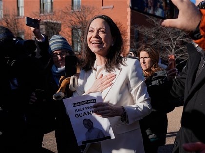 川普白宮會馬查多　是否接受諾貝爾和平獎章引發關注