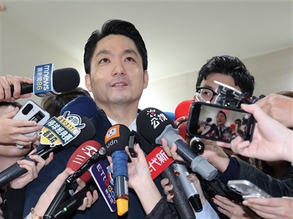 柯文哲指營養午餐免費騙選票　蔣萬安：減輕家庭負擔